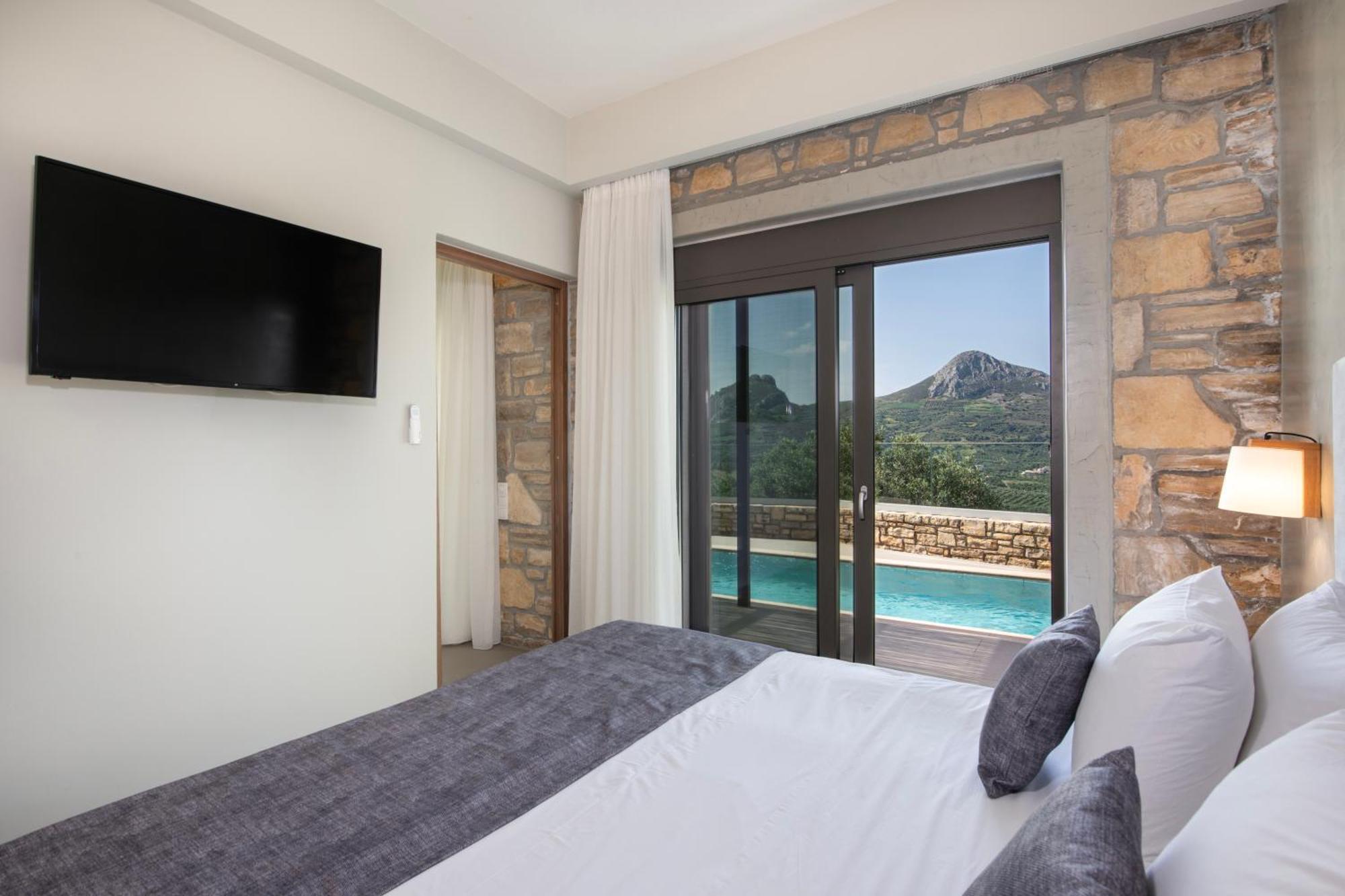Porti Villas Aphrodite Asomatoi Exterior photo